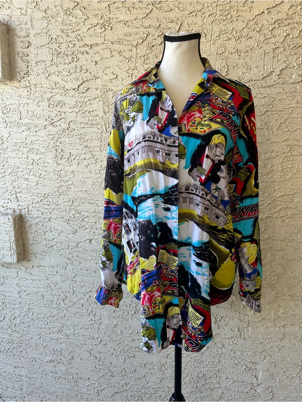 Vintage Hollywood  Graphic Button-Up Shirt